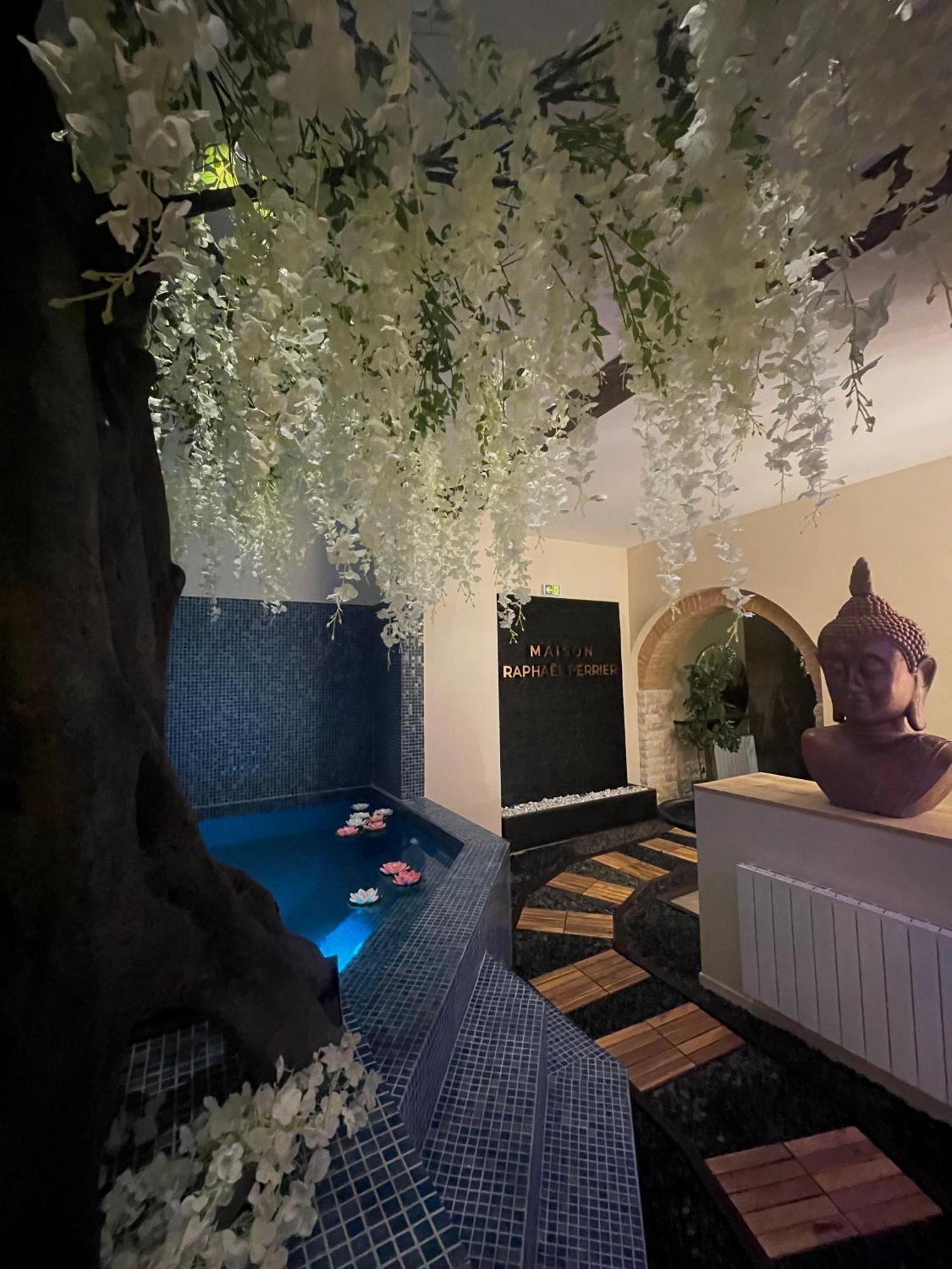 Leprince Hotel Spa; Best Western Premier Collection Le Mans Exterior photo